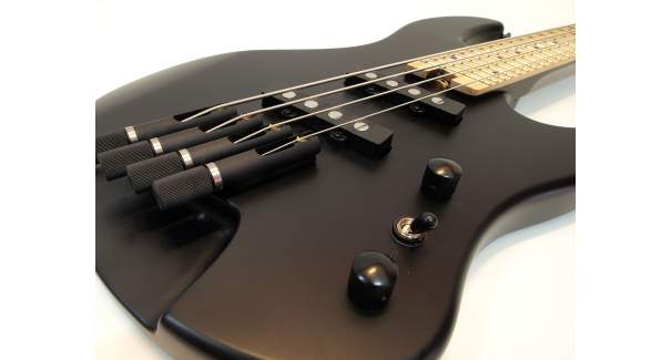 Bass multiscale Black